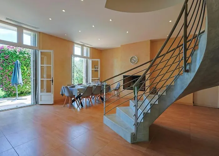 Maison De Maitre Centre Hyères