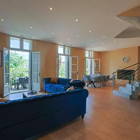 Вілла Maison De Maitre Centre *