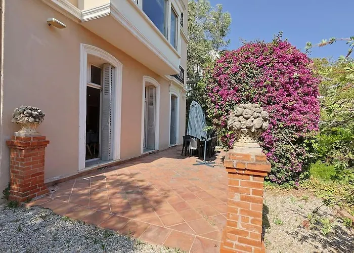 Maison De Maitre Centre Hyeres